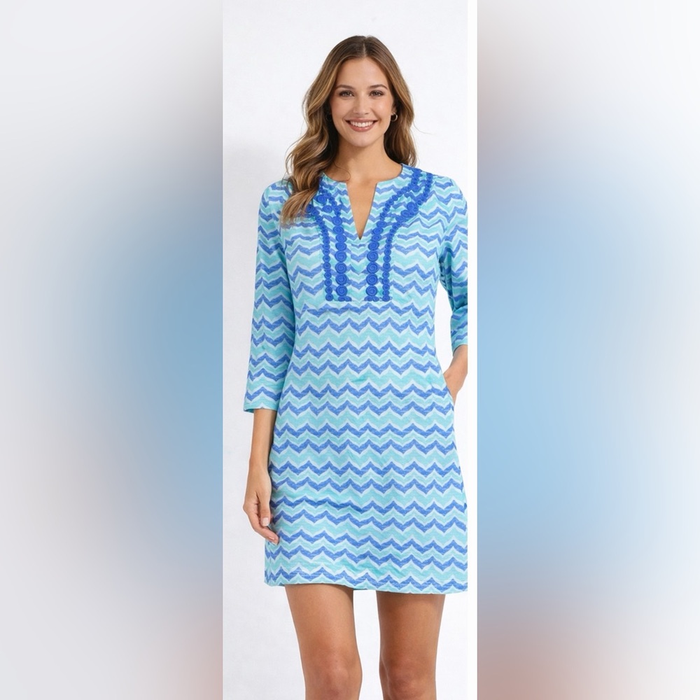 Vineyard Vines Aqua & Blue Chevron Dress 👗